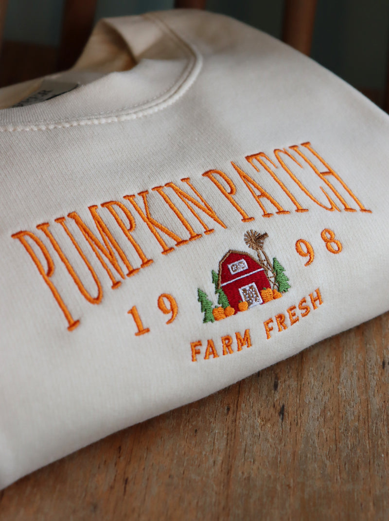 Pumpkin Patch Farm Sweatshirt Copper Fox 1998